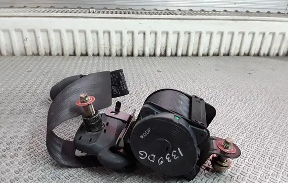 SsangYong Kyron Rear seatbelt 