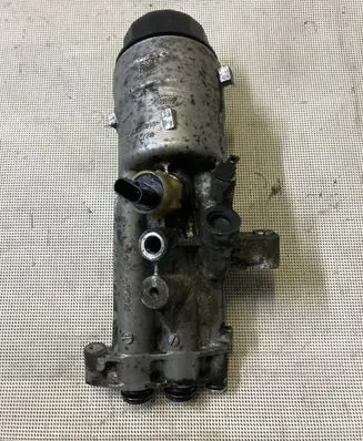 Land Rover Range Rover Velar Oil filter mounting bracket G4D36714A G4D39S306AA