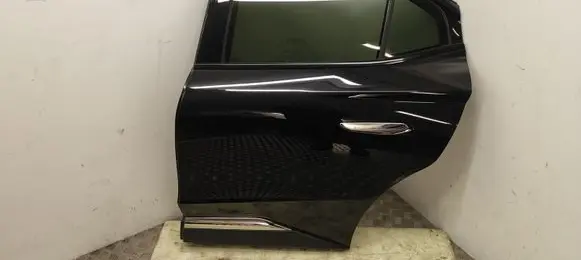 DS Automobiles 4 II Rear door 