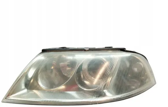 Volkswagen PASSAT B5.5 Headlight/headlamp