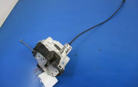 Fiat Panda 141 Front door lock 46803510
