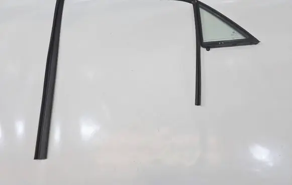 Hyundai i20 (GB IB) Rear vent window glass 43R-00097