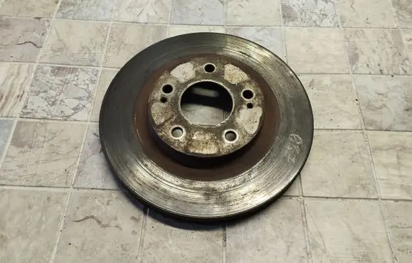 Mitsubishi Grandis Front brake disc