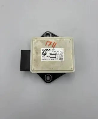 BMW 5 E60 E61 ESP acceleration yaw rate sensor 0265005711