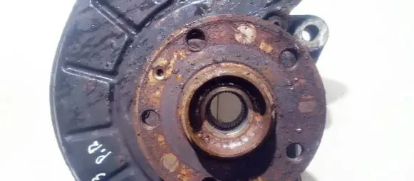 Volkswagen PASSAT B6 Front wheel hub