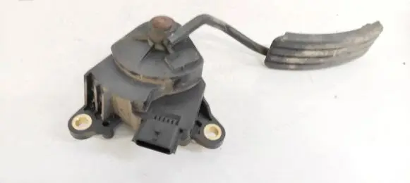 Renault Megane II Accelerator throttle pedal 8200153270
