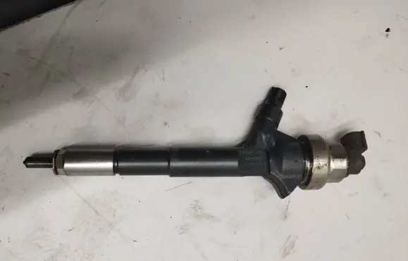 Opel Meriva A Fuel injector 8973762701 06K05264