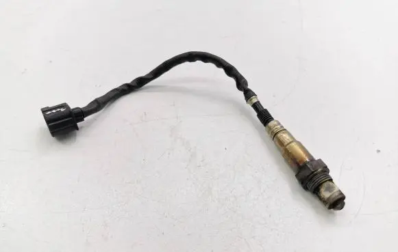 Mercedes-Benz B W245 Lambda probe sensor 0045420718 0258006749 000506T258