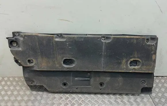 Lexus UX Side bottom protection 5816576020