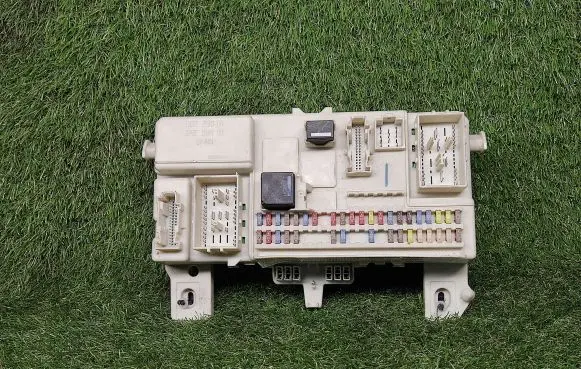 Volvo C30 Power management control unit 31254903 31268178