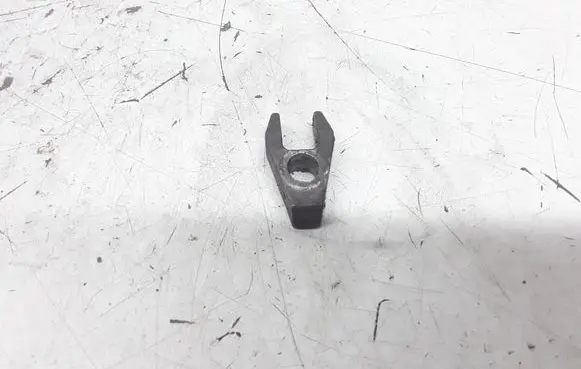 Chrysler Voyager Fuel Injector clamp holder