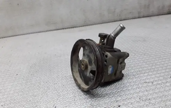 Nissan Almera N16 Power steering pump BA00A