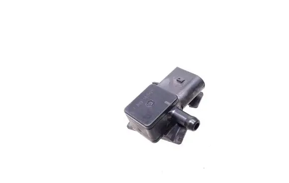 BMW 3 E90 E91 Exhaust gas pressure sensor 7805152