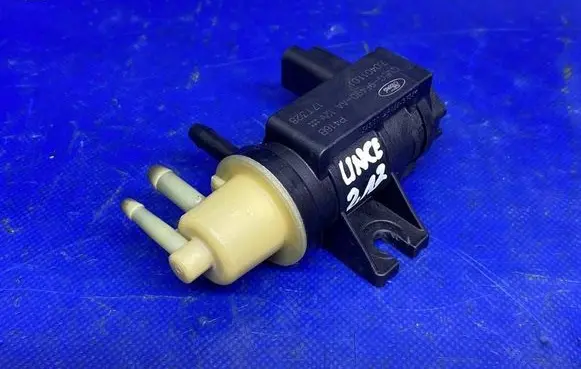 Ford Mondeo MK V Turbo solenoid valve CM5G9F490AA