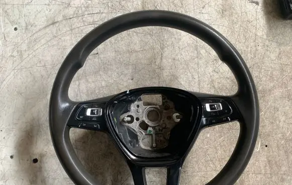 Volkswagen Crafter Steering wheel 2N0419091