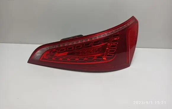 Audi Q5 SQ5 Tailgate rear/tail lights 8R0945094A