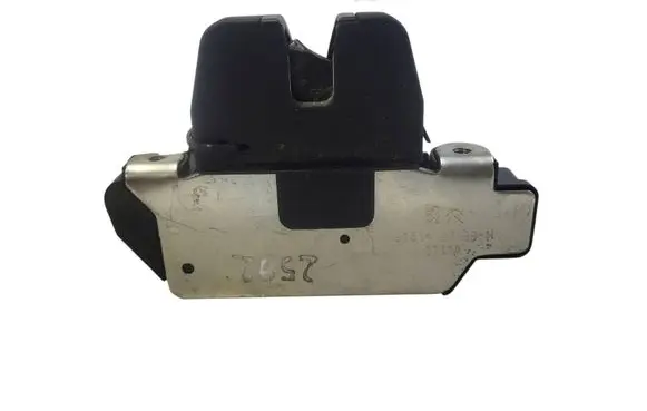 Peugeot 3008 I Tailgate lock latch 9151487499H