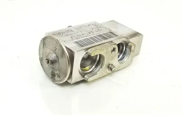 Mercedes-Benz ML W164 Air conditioning (A/C) expansion valve A1648300084