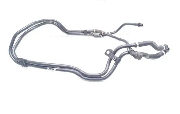 Mercedes-Benz C W205 Engine coolant pipe/hose A2055011500 13CAP08 DBL625416