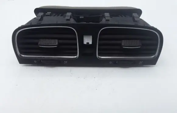 Volkswagen Golf VI Dash center air vent grill 5K0815735 5K0815736