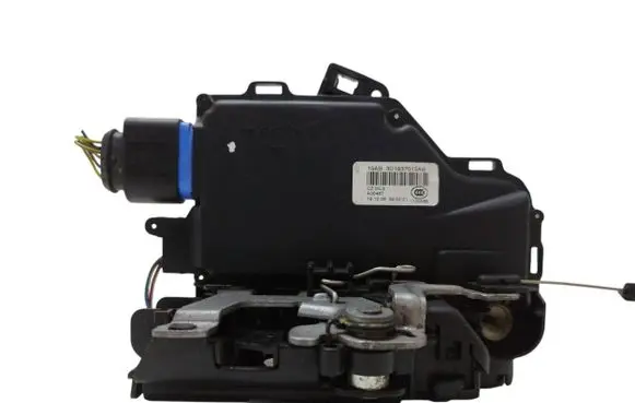 Skoda Octavia Mk2 (1Z) Front door lock 3D1837015AB A00467 1120065