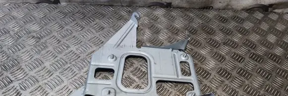Mercedes-Benz CLS C218 X218 Sound amplifier holder/bracket A2185450040