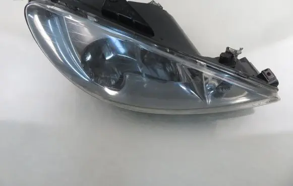 Peugeot 206 Headlight/headlamp