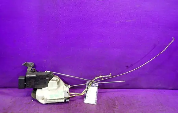 Suzuki Ignis Front door lock