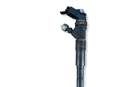 BMW 5 E60 E61 Fuel injector 0445110216