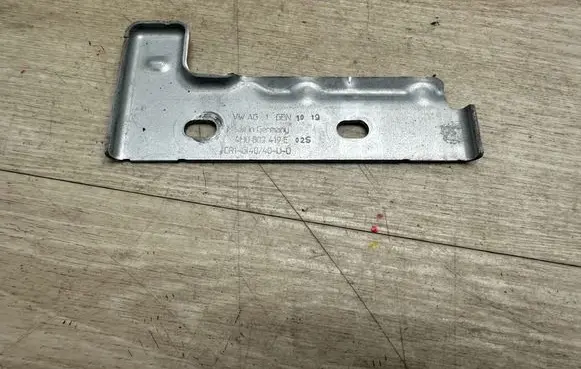 Porsche Cayenne (9Y0 9Y3) Battery bracket 4m0802419e