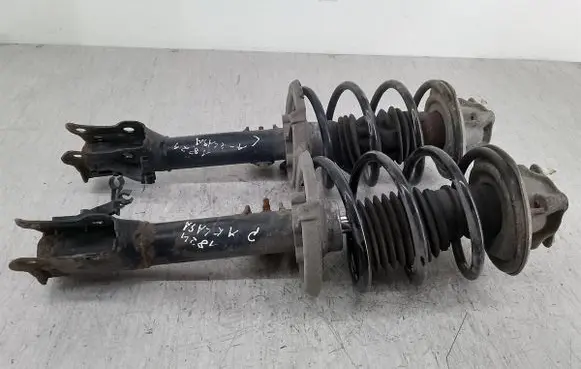 Mercedes-Benz A W168 Front shock absorber/damper A1683201430