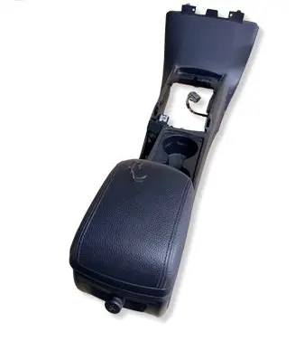 Volvo V50 Armrest 