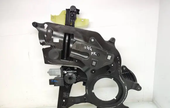 Peugeot Partner III Front door window regulator with motor 9840175880 9837832780 0130824427
