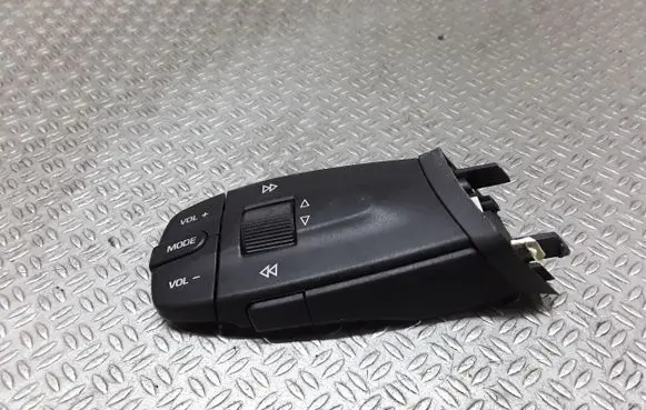Seat Ibiza IV (6J,6P) Multifunctional control switch/knob 