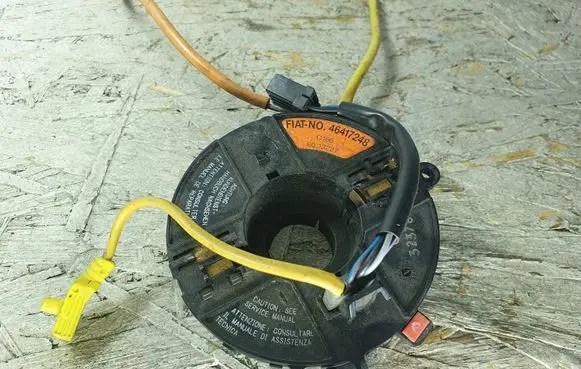Alfa Romeo 156 Airbag slip ring squib (SRS ring) 46417248