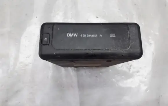 BMW 7 E38 CD/DVD changer 8375836 65.12-6907035