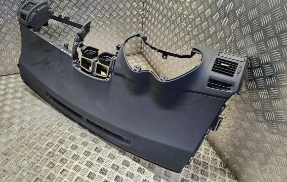 Toyota Auris 150 Dashboard 5530242010 20090330