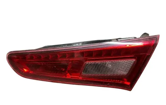 Alfa Romeo Giulietta Tailgate rear/tail lights 50513400 02041599900010 2767