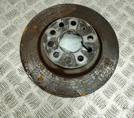 Volkswagen PASSAT B8 Rear brake disc 3Q0615601A