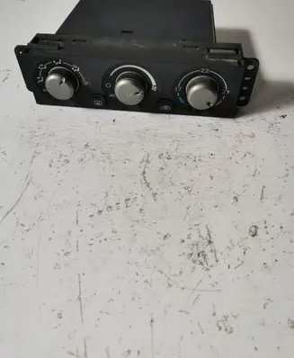 Mitsubishi Pajero Climate control unit 146570