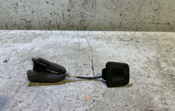 Dodge Challenger Microphone (bluetooth/phone) 6EP09DX9AA 47995B 1457