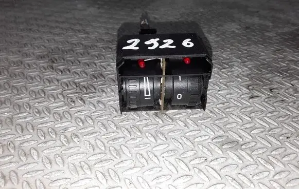 Volkswagen Touran I Headlight level height control switch