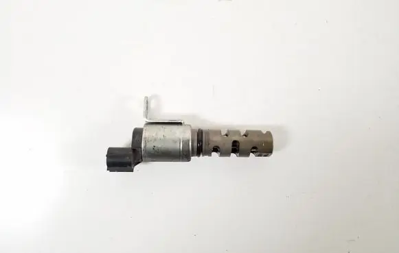 Scion xD Oil pressure sensor 15330-37010