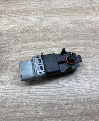 Citroen C4 I Rear door window regulator motor 440787E
