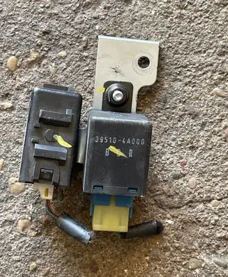 Hyundai Santa Fe Other relay 395104A000 9477027800