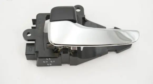 Mitsubishi Outlander Rear door interior handle MN105359