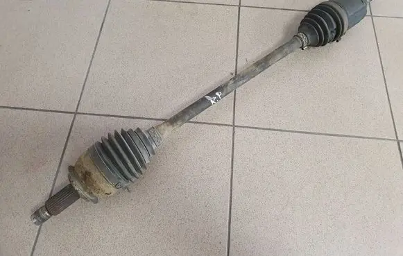 Subaru Forester SH Front driveshaft