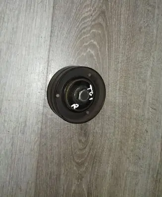 Volvo S80 Belt tensioner pulley 
