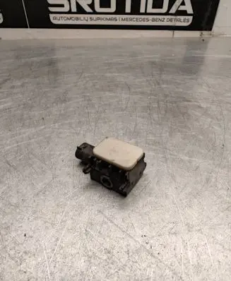 Mercedes-Benz ML W164 Airbag deployment crash/impact sensor 0038202926 130308 404363