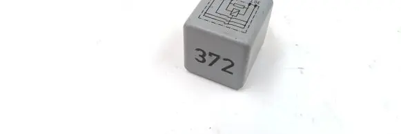 Audi A4 S4 B5 8D Other relay 4D0951253 899309000